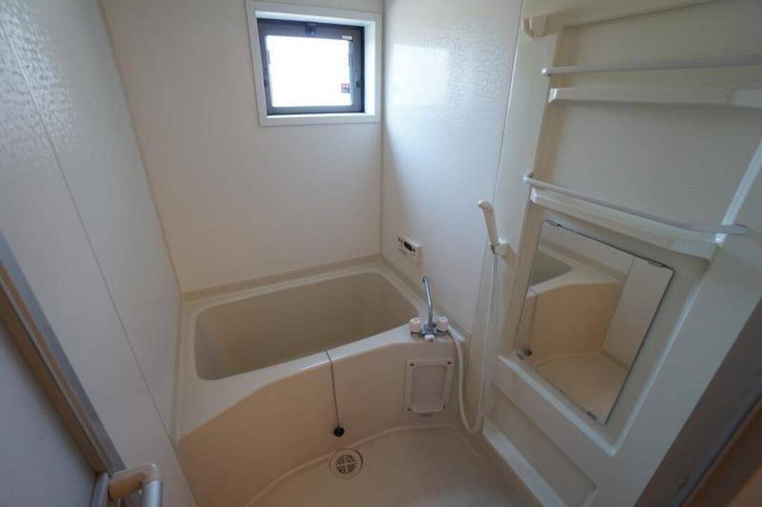 バス・シャワールーム　浴室