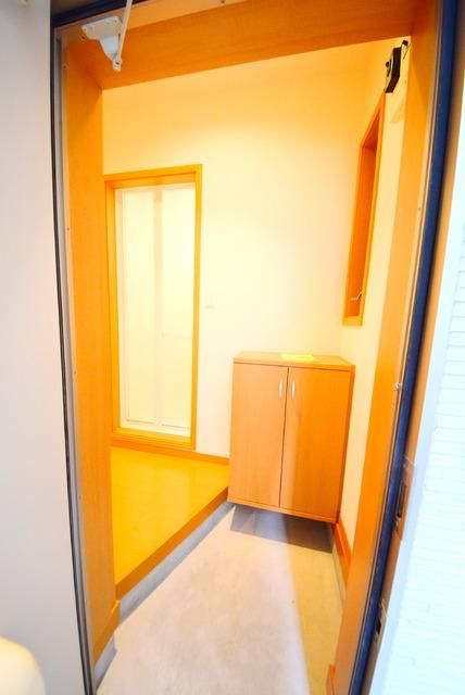 玄関　★★玄関より撮影★★