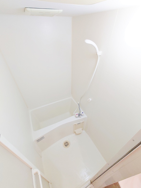 バス・シャワールーム　浴室