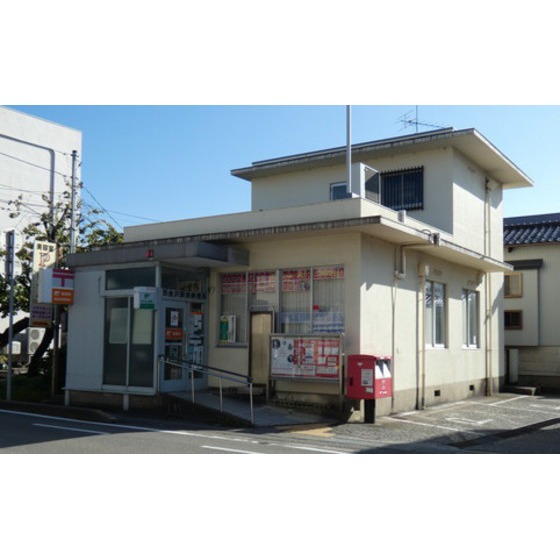 郵便局　西金沢駅前郵便局（郵便局）まで827m