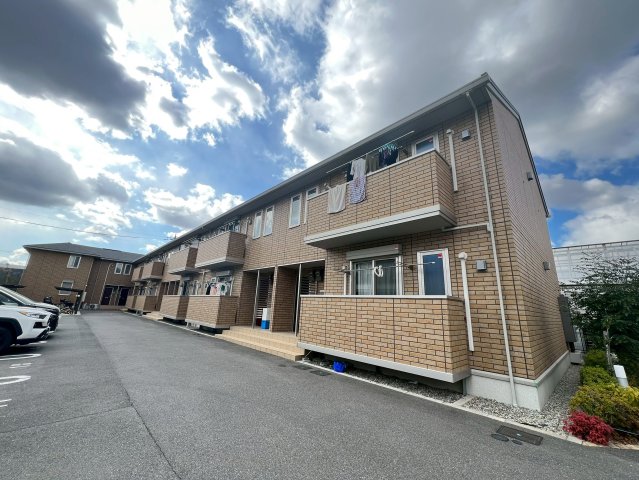 建物外観　建物外観を気になさる方へ、見た目の良い物件です