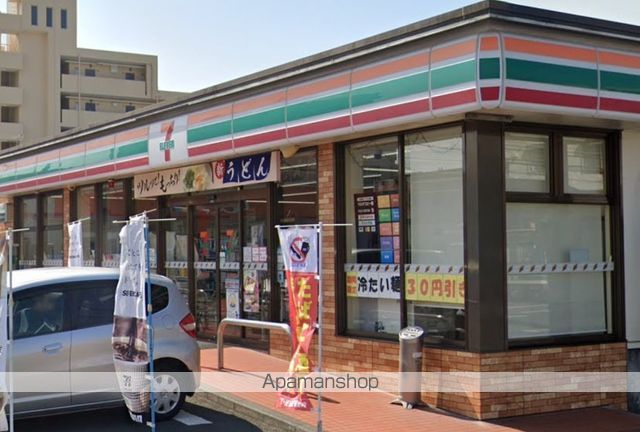 コンビニ　セブンイレブン（コンビニ）まで400m