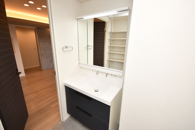 洗面設備　独立洗面台