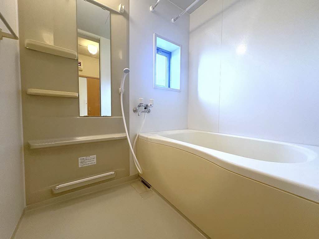 バス・シャワールーム　浴室