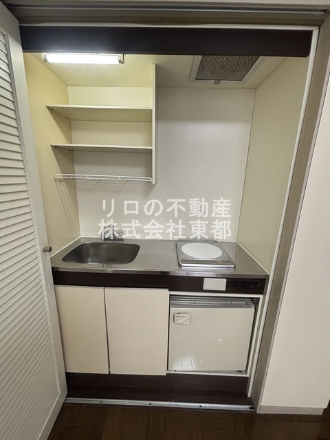 キッチン　安全かつお掃除も楽々なＩＨクッキングヒーター付です！