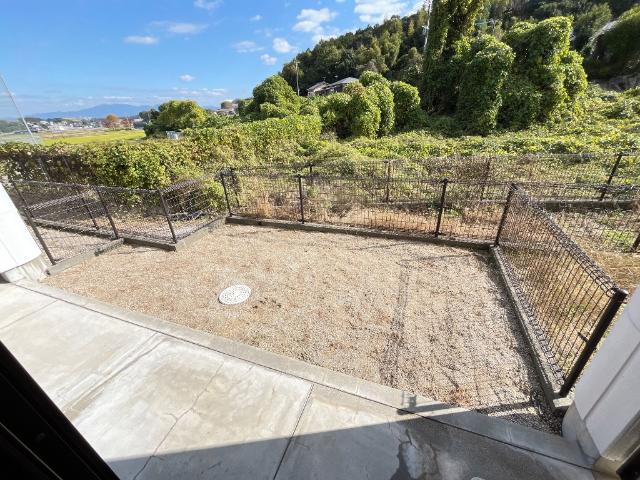 バルコニー　専用庭