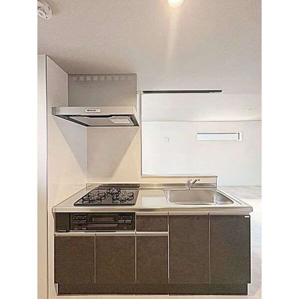 キッチン　洋室