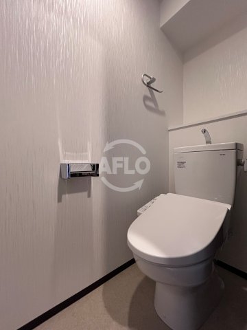 トイレ　プレジオ帝塚山　温水洗浄便座