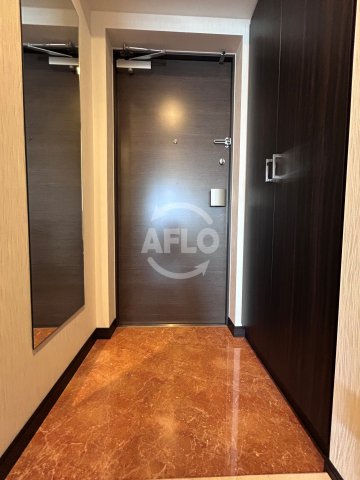 玄関　プレジオ帝塚山　玄関