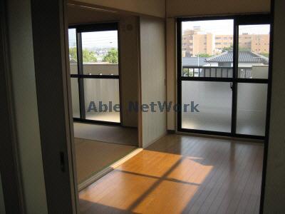 居室・リビング　洋室６帖