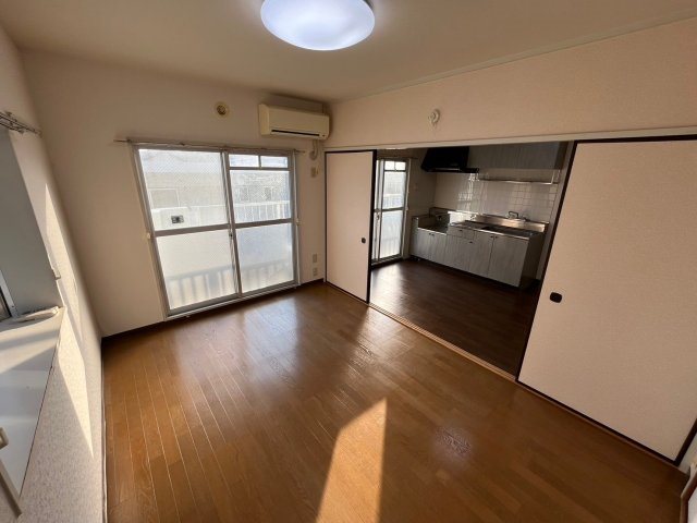 居室・リビング　※他部屋参照・現況優先