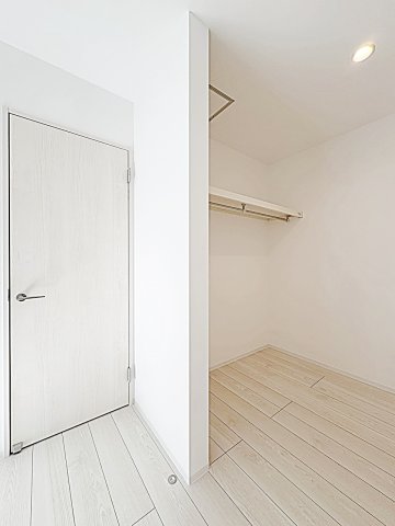 収納　ウォークインクロゼット