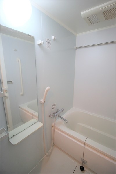 バス・シャワールーム　同一タイプ