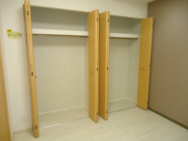 収納　クローゼット