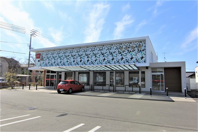 銀行　愛媛銀行はなみずき支店（銀行）まで900m