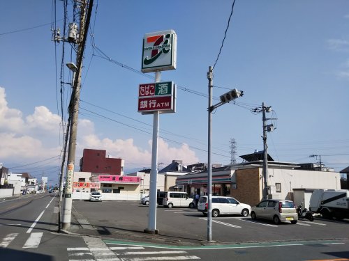 コンビニ　セブン-イレブン甲府下石田２丁目店（コンビニ）まで71m