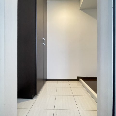 玄関　同仕様タイプです