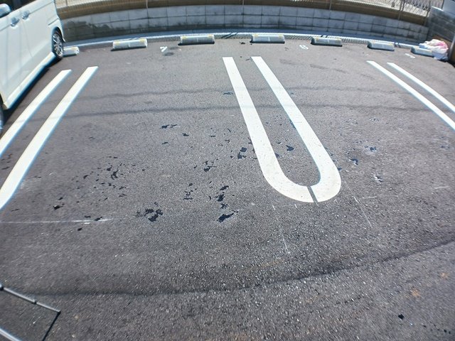 駐車場　※写真は同仕様