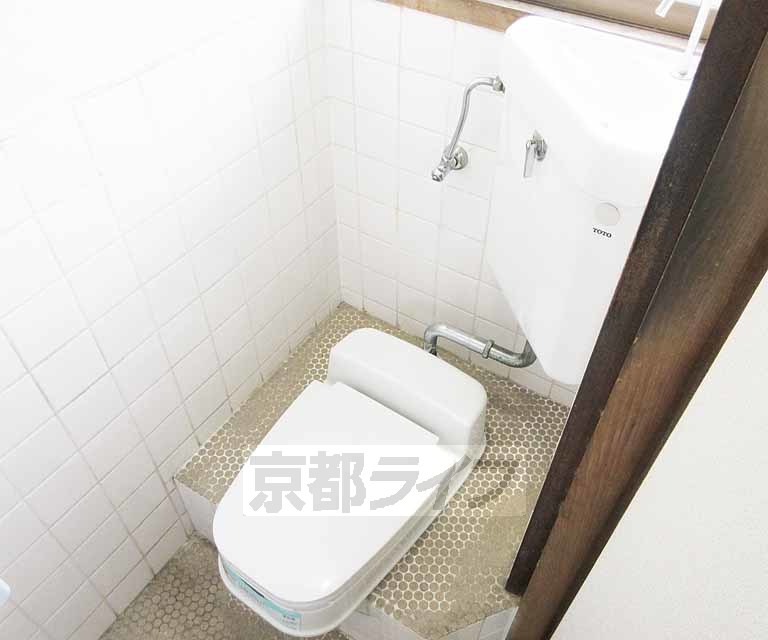 トイレ　明るい・