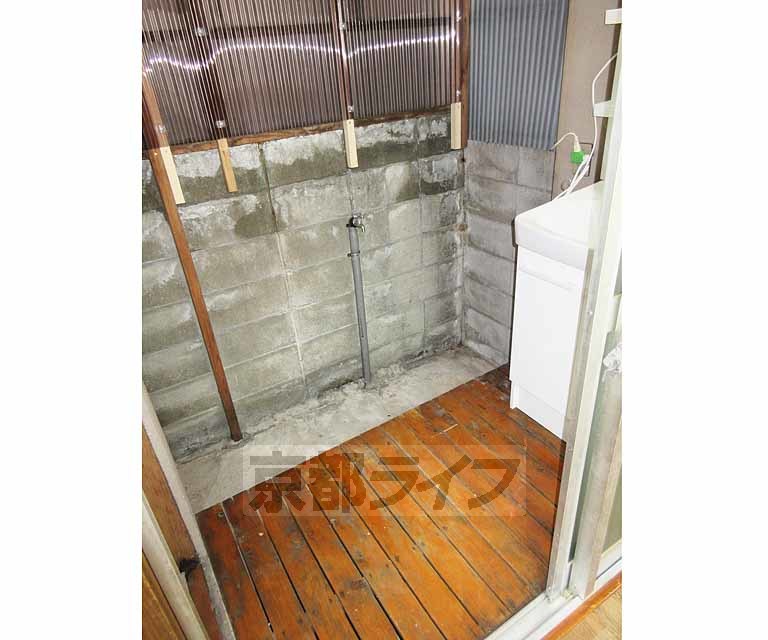 洗面設備　脱衣洗面所・