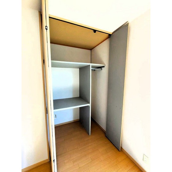 収納　クローゼット