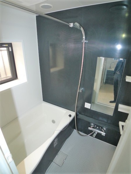 バス・シャワールーム　浴室換気乾燥機付