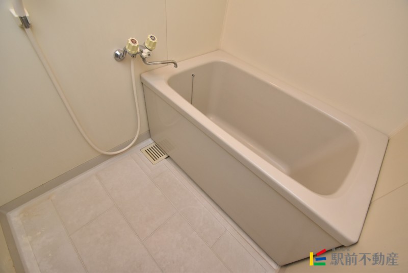 バス・シャワールーム　写真は別部屋