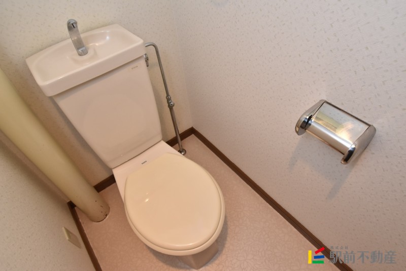 トイレ　写真は別部屋