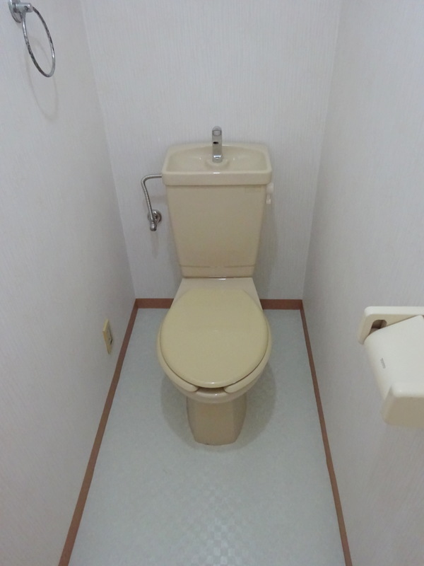 トイレ　同室タイプイメージ写真