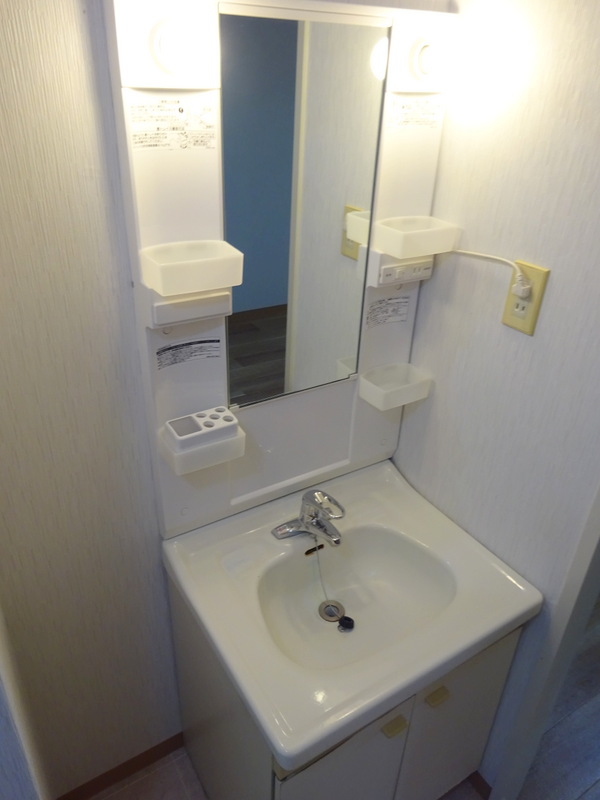 洗面設備　同室タイプイメージ写真