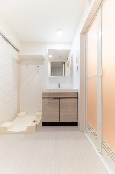 洗面設備　別部屋参考画像