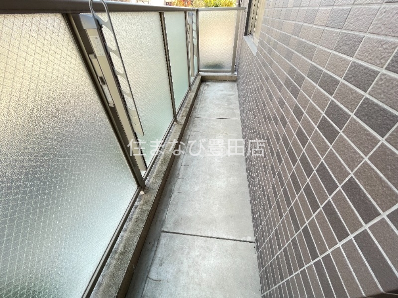 バルコニー　同型別部屋写真