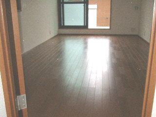 居室・リビング　８帖ある広いお部屋です。