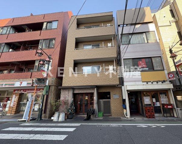 建物外観　落ち着いた雰囲気の外観です