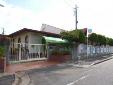 幼稚園・保育園　琴浦中保育園（幼稚園・保育園）まで523m