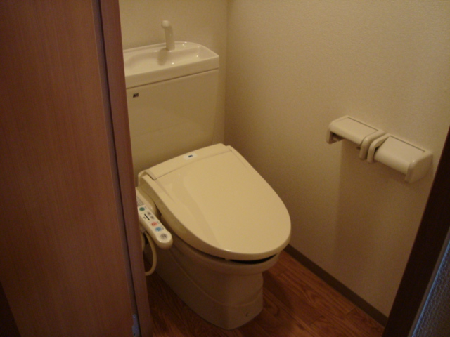 トイレ　シャワー付トイレ