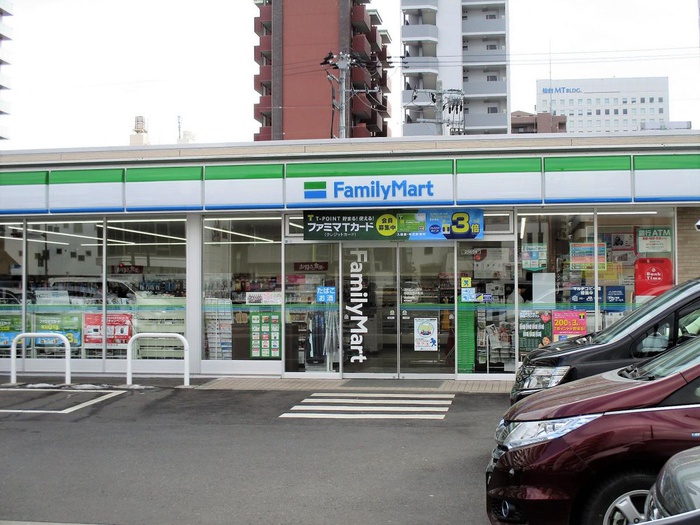 コンビニ　ファミリーマート　仙台二十人町店（コンビニ）まで350m