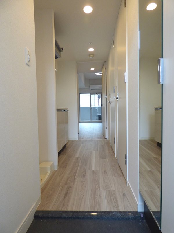 玄関　★見学予約受付中★