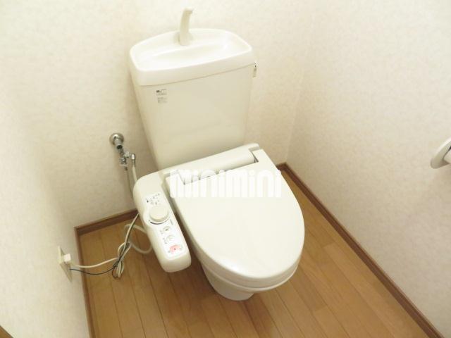 トイレ　広いトイレです