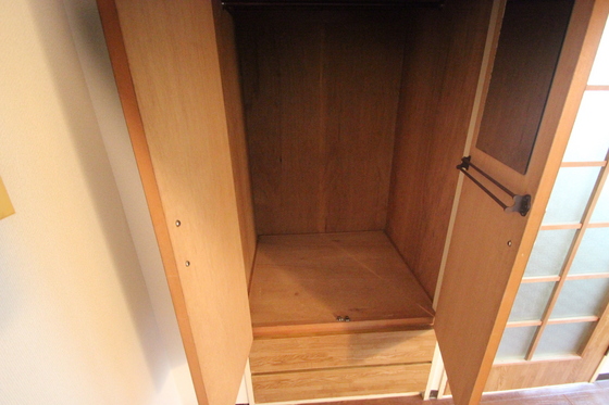 収納　※別号室の写真です