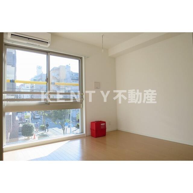 その他部屋・スペース　落ち着いて過ごせるお部屋なので、寝室にいかがでしょうか