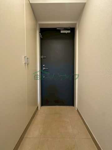 玄関　コンフォリア新宿御苑I