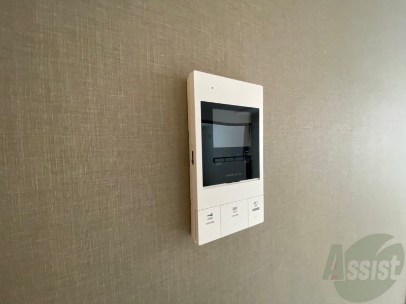 セキュリティ　ＴＶモニター付インターホンです。来客者の顔が見えるので安心！