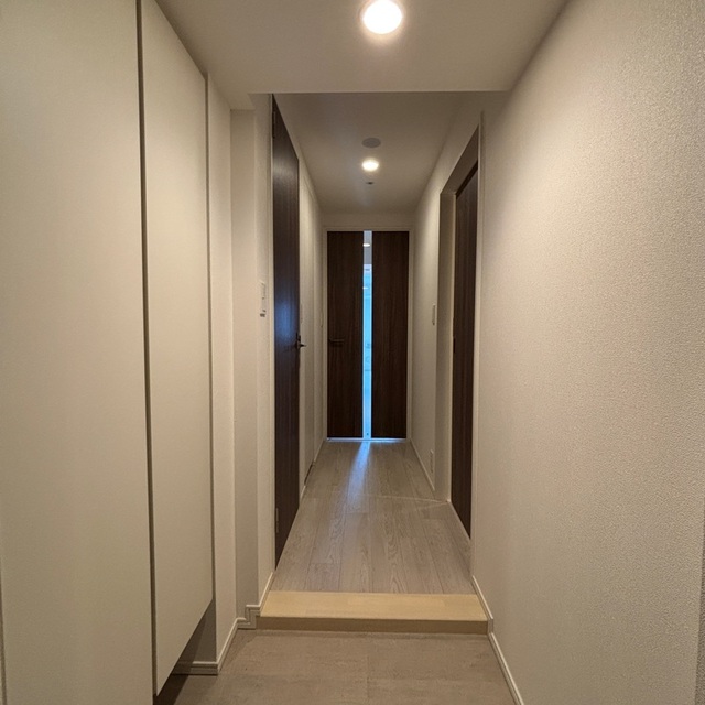 玄関　※写真は同タイプ住戸です。