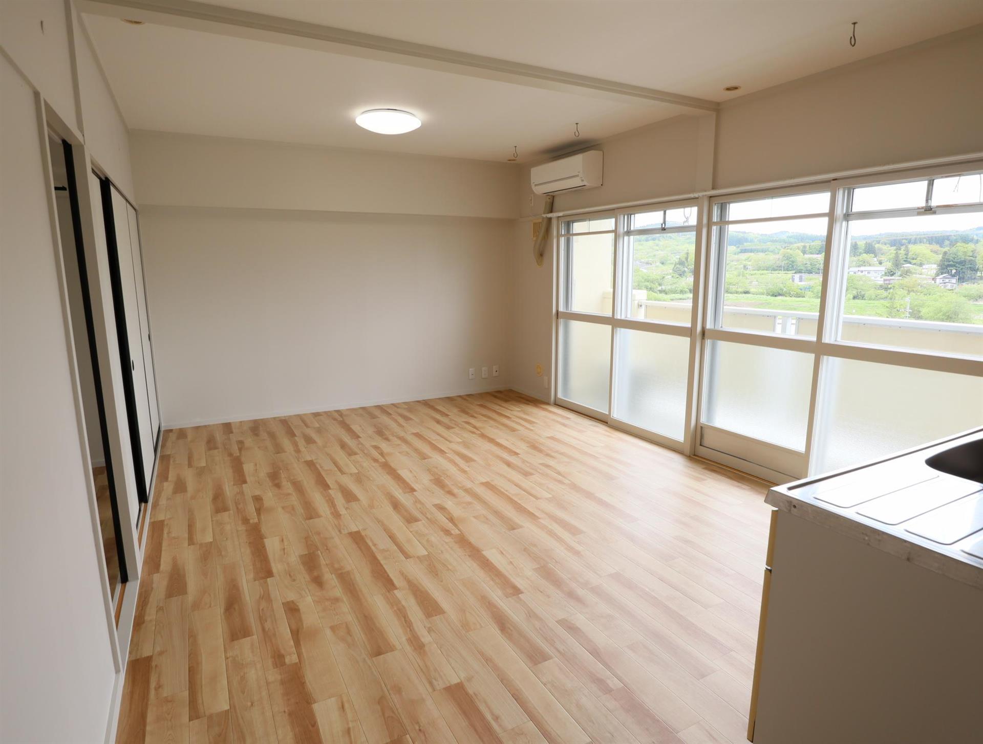 居室・リビング　リビング