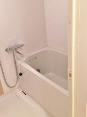 バス・シャワールーム　別部屋参考写真になります