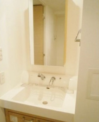 洗面設備　別部屋参考写真になります