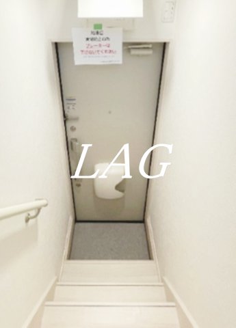 玄関　玄関です。