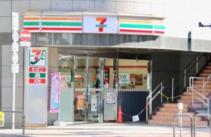 コンビニ　セブンイレブン神田専大通り店（コンビニ）まで130m