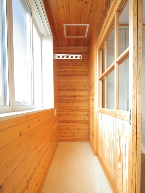 バルコニー　サンルームの様子